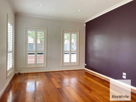 “Modern Living in a Prime Reservoir Pocket!” - Photo 3