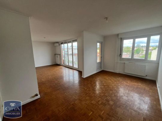 Appartement à louer 5 pièces 107.01m² - Photo 1