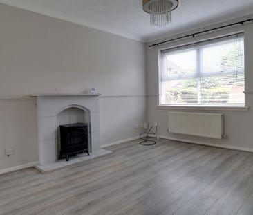 3 bedroom semi-detached house to rent - Photo 6