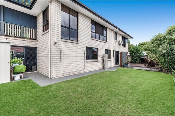 32 Burbank Road, Birkdale. - Photo 1