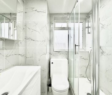 2 Bed Flat, Walden House, SW11 - Photo 5