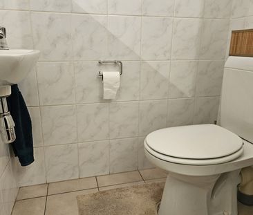 Ruim duplex-appartement met terras in het centrum - Foto 6