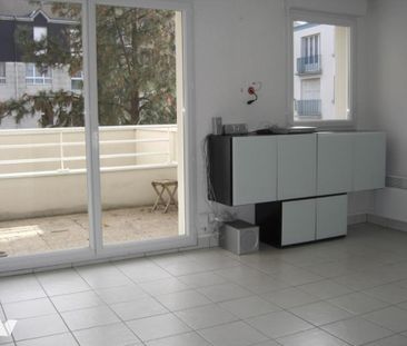 A Louer- Appartement à Nantes - Photo 1