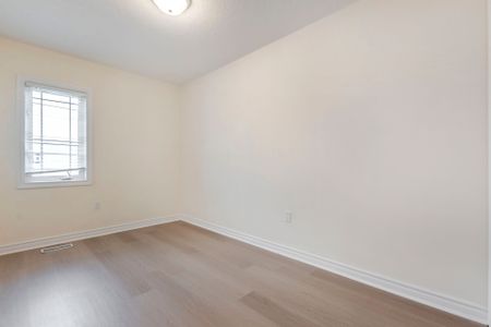 For Lease - 619 Wild Ginger Avenue Unit# C15, Waterloo, Ontario - Photo 4