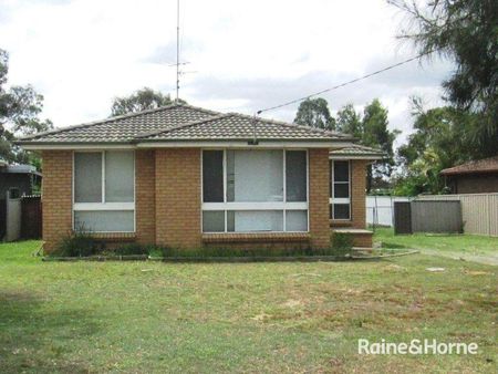 Charming 3-bedroom family home - Photo 4