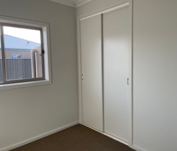 Modern Family Home with Stylish Features - Photo 6