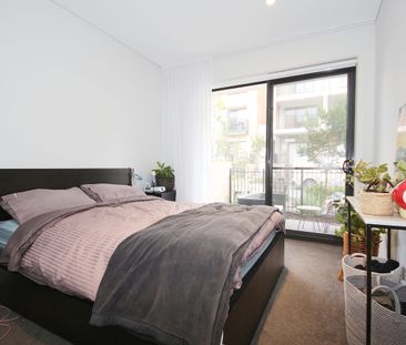 Convenient and Modern Living - Photo 1