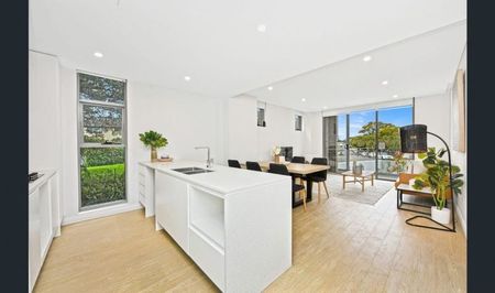 DESIGNER ONE BEDROOM - Photo 4
