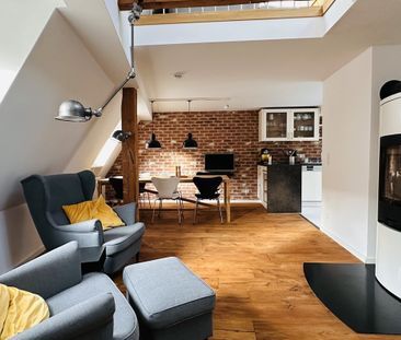 Im schönen Burgviertel über 3 Etagen - vollmöbliert mit Dachterrasse! - Photo 1