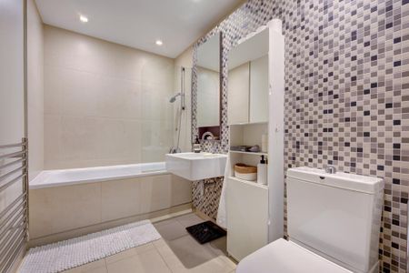 1 bedroom flat to rent - Photo 5