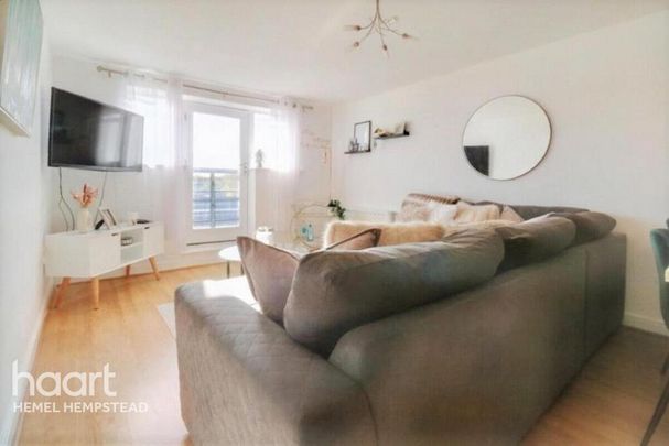 2 bedroom apartment to rent - Photo 1