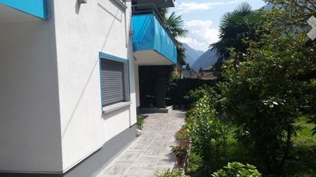 Villa con giardino e piscina - Foto 3