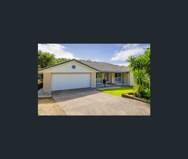 19 Chatham Avenue, Pacific Pines, Qld 4211 - Photo 5