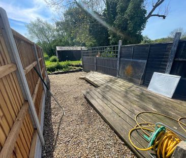 2 bedroom terraced house to rent - Photo 5