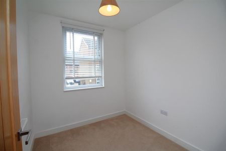 4 bedroom house to rent - Photo 2