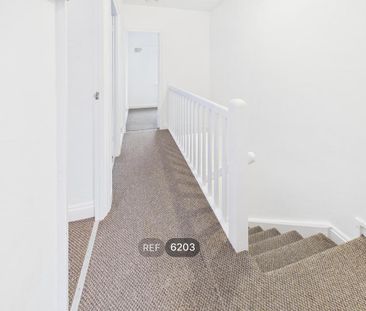 3 bedroom property to rent - Photo 6