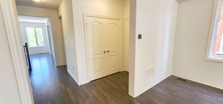 For Lease - 73 Riverwalk Drive, Hamilton, Ontario - Photo 4