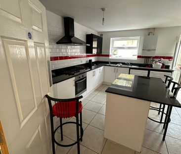 Hearsall Lane Room 8 - Photo 5