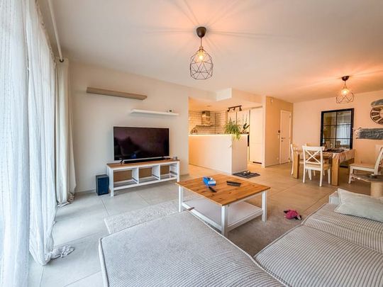 Appartement te huur - Photo 1
