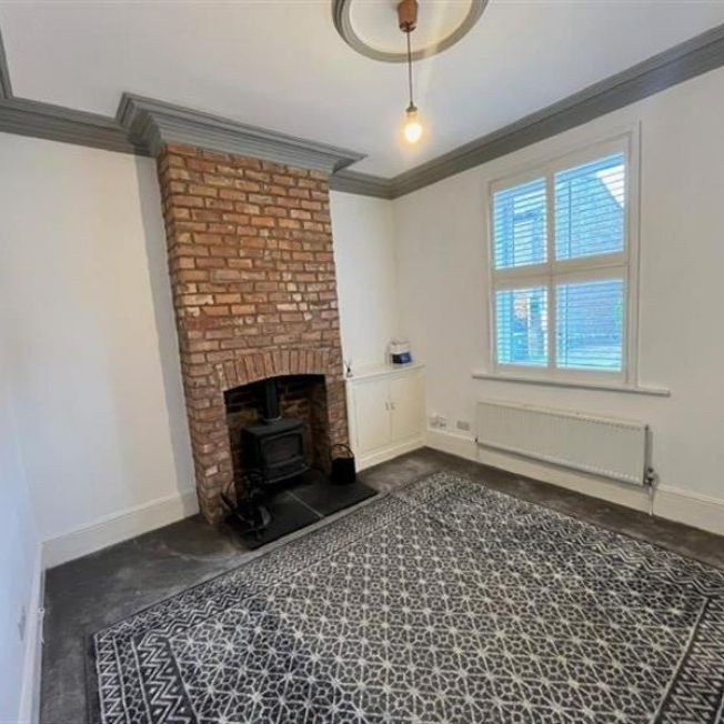 3 Bedroom Terraced To Let - Photo 1