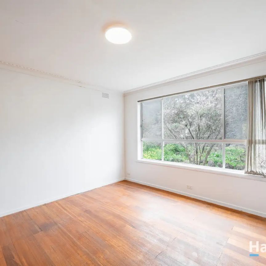 “Light-Filled Corner Home by the Trail.” - Photo 1