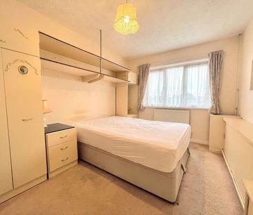 Picton Gardens, Bridgend, CF31 - Photo 4