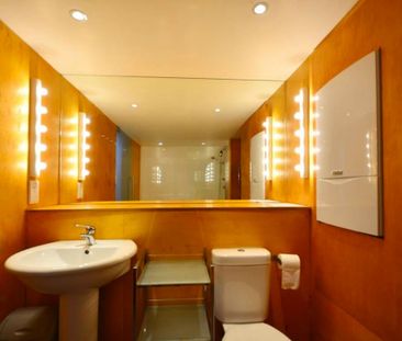 1 Bed Flat, Searles Road, SE1 - Photo 6