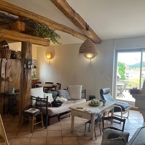 Location Appartement 3 pièces 76m² BRIGNOLES 83170 - Photo 1