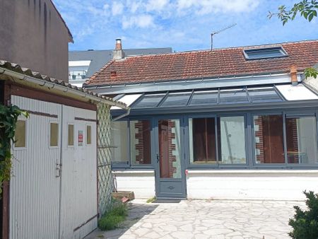 Location Maison 2 pièces 52 m2 à Saint-Sébastien-sur-Loire - Photo 3