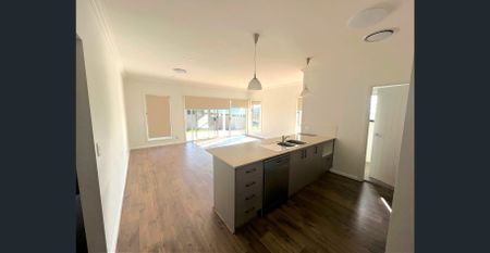 Popular Huntlee Estate! - Photo 5