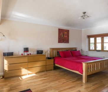 Price £2,800 pcm - Available 01/12/2025 - Unfurnished - Photo 3