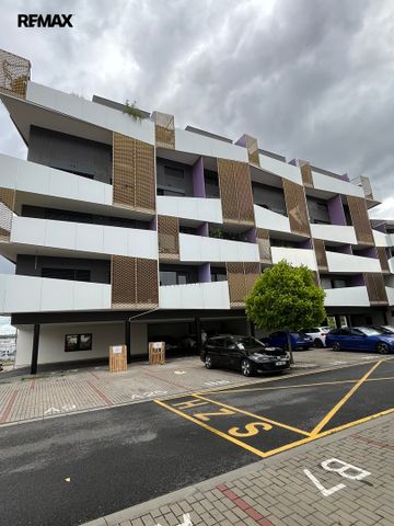 Pronájem bytu 1+kk v osobním vlastnictví 30 m², Zlín - Fotografie 4