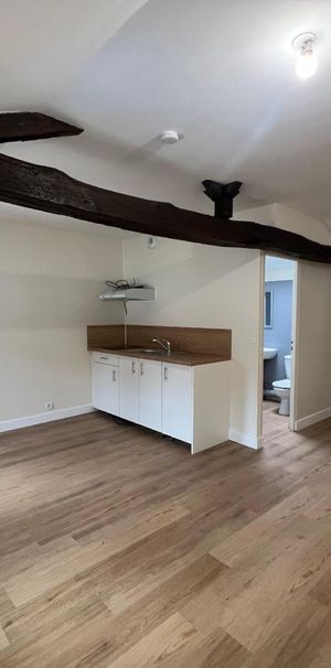 Location Appartement 2 pièces 41m² ANGOULEME 16000 - Photo 1
