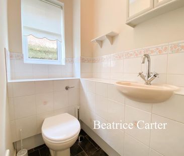 4 bedroom detached house to rent - Photo 4
