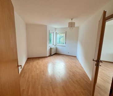 1,5-Zimmer-Wohnung mit Balkon in Villingen zu vermieten - Photo 1