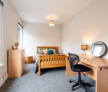 3 bedroom terraced house to rent - Photo 4