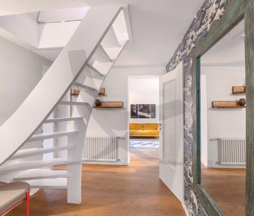 Lake Side Living - Photo 3