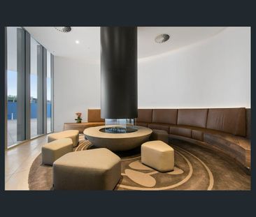 Modern Ocean-View Apartment – 1 Bedroom with Secure Car Park - Photo 1