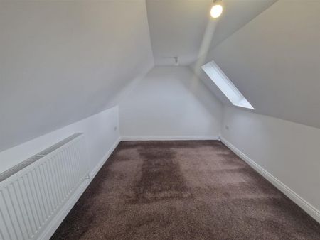 Tyn Y Bonau Road, Pontardulais, SA4 8RY, Swansea - Photo 3