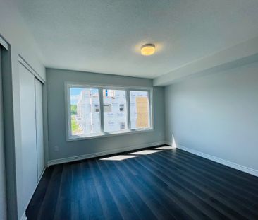 For Lease - 1406 HEMLOCK Road, Manor Park - Cardinal Glen and Area,... - Photo 2