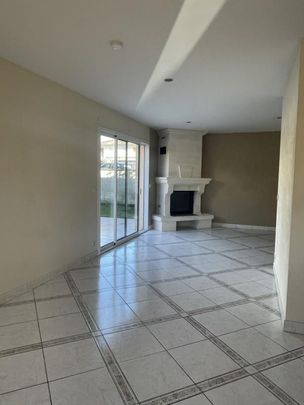 Location Appartement 4 pièces VILLENAVE D ORNON 33140 - Photo 1