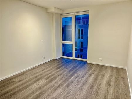 Appartement te huur - Foto 3