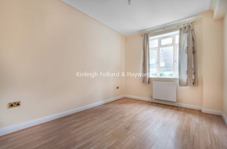 Adelaide Road, Belsize Park, London, NW3 - Photo 2