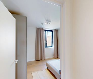 Spacious furnished apartment with terrace and garage in residence M... - foto 5