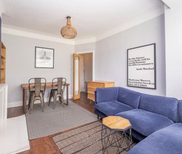 2 bedroom flat to rent - Photo 3