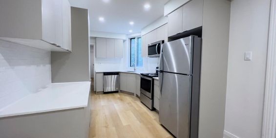 2 chambres - 3445 Rue Stanley, Montréal - Photo 3