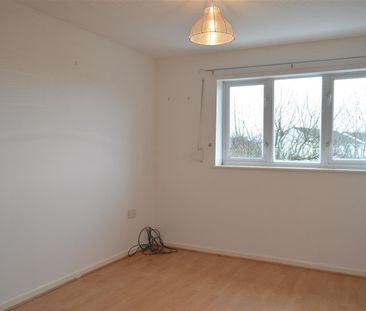 Purdue Close, Worle, Weston-Super-Mare - Photo 2