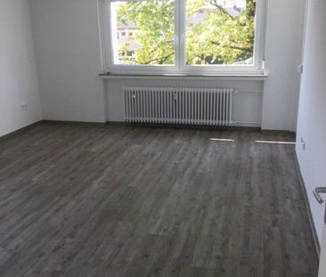 2 Zimmer-Wohnung im modernisierten Wohnhaus in Sieker zu vermieten - Photo 1