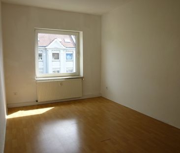 Helle, geräumige 2-Zimmer-Altbauwohnung in der nördlichen Innenstad... - Photo 2