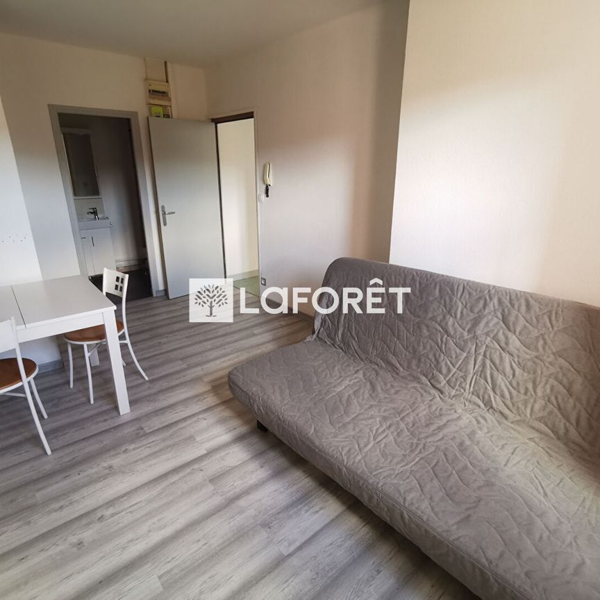 Apartment - Photo 1